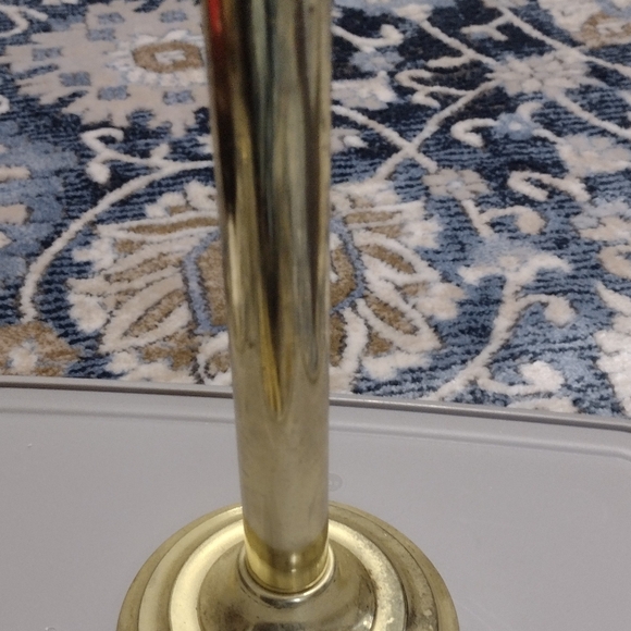 Partylite Candle Holder with Extra Candles - Picture 4 of 6